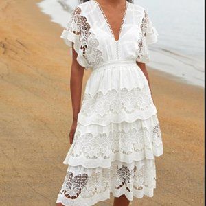 Farm Rio OFF WHITE RICHELIEU MIDI DRESS
